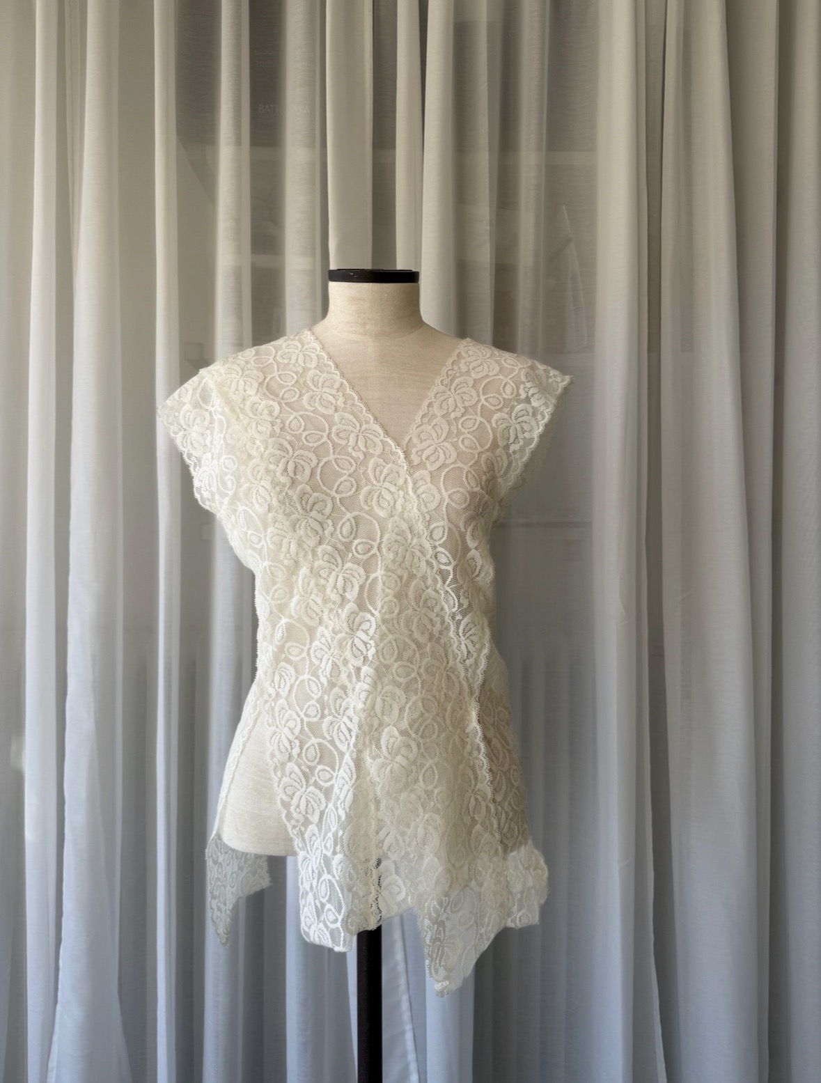 Lace panel top - Cream - Image 2